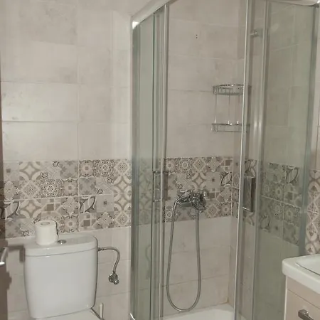 Birlis Apartment